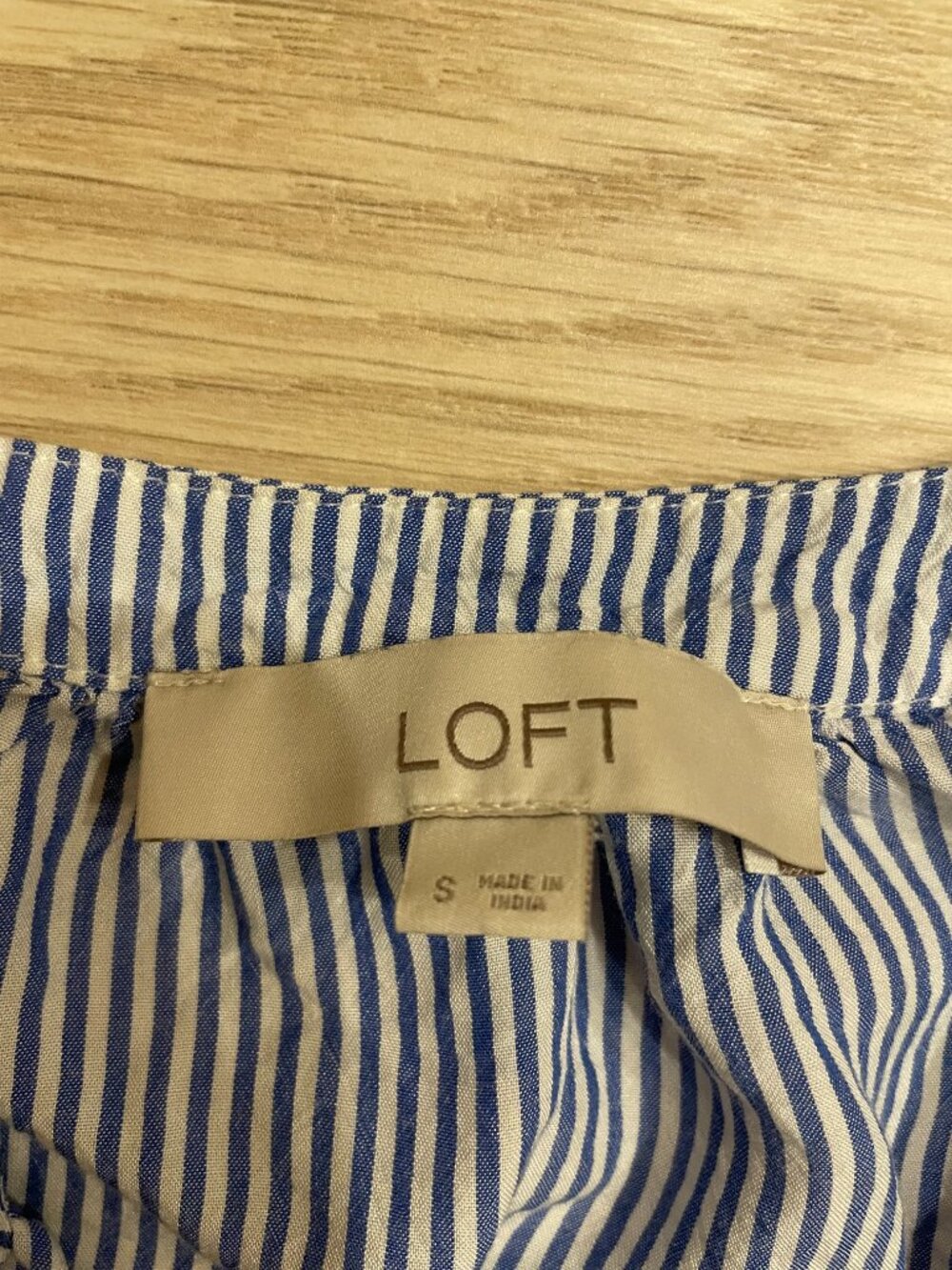 LOFT blouse - Picture 4 of 4